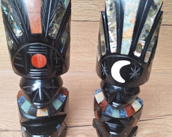 Pair of obsidian Sun and Moon statuettes, Mexican art, 21 cm, semi-precious stones, Teotihuacan, pre-Columbian