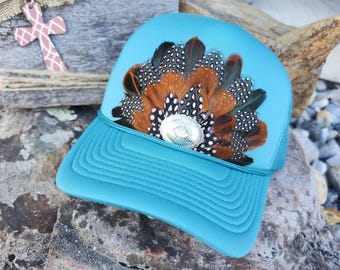 Boho Feather Trucker Hat – Handmade Unisex Festival Cap  display picture 3