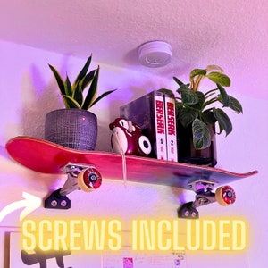 Skateboard Shelf Wall Mount Bracket | Turn your old skateboard into a shelf | Skating decoration | Urban decoration | Upcycling | DIY furniture