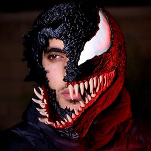 Open Venom Symbiote Marvel's MCU "We Are Venom" Wearable Cosplay & Display Helmet/Mask/Cowl