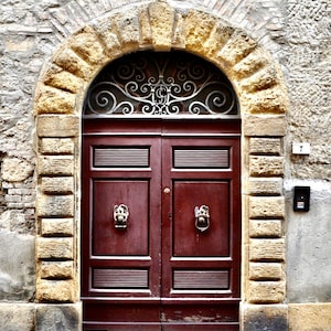 antique wooden door, old wooden door, decorative door art, classic door, vintage door, door art photo, doors of Tuscany, architectural doors