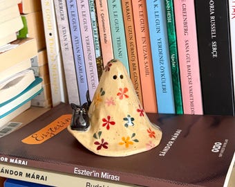Handmade Ceramic Ghost with Black Cat Incense Holder, Boho Halloween Decor, Unique Miniature Pottery Gift