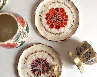 Personalized Handmade Ceramic Jewelry Dish, Dahlia / Cremon Flower Trinket Tray, Floral Ring Holder, Customized Pre-order Trinket Dish
