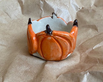 Handmade Ceramic Pumpkin Tea Light Candle Holder, Halloween Candle Holder, Minimal Small Candle Holder Home Decoration