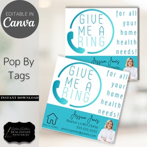 Puede incluir: Una tarjeta de visita cuadrada azul turquesa con un icono de teléfono blanco y el texto "Give Me A Ring" en un círculo. El texto "for all your home health needs!" está debajo del círculo. El texto "Jessica Jones" está en la parte inferior de la tarjeta con el texto "Realtor Lic#0123456" y "jessicajones@jones.com".