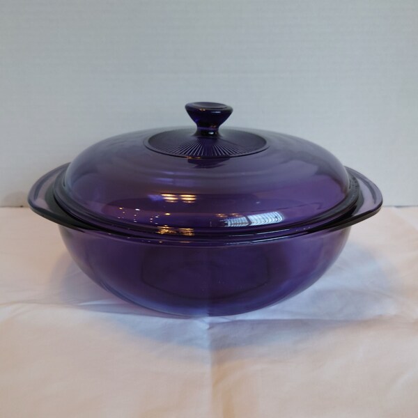 Pyrex Amethyst/Purple Bowl with Lid 2 Quart (2 Liter) Round with Matching Lid