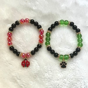 Ladybug and Chatnoir Matching Beaded Bracelet - Red Green Black beads gift for him her Matching jewellery Tales of Ladybug and Chatnoir