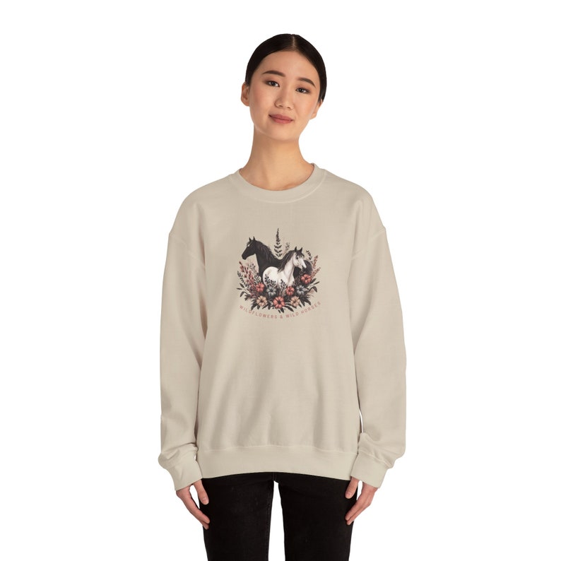 Lainey Wilson Wildflowers & Wild Horses Sweatshirt Country Sweatshirt ...