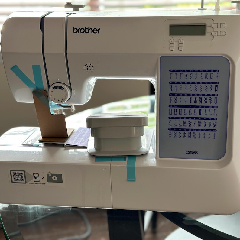 Brother CS5055 Computerized Sewing Machine