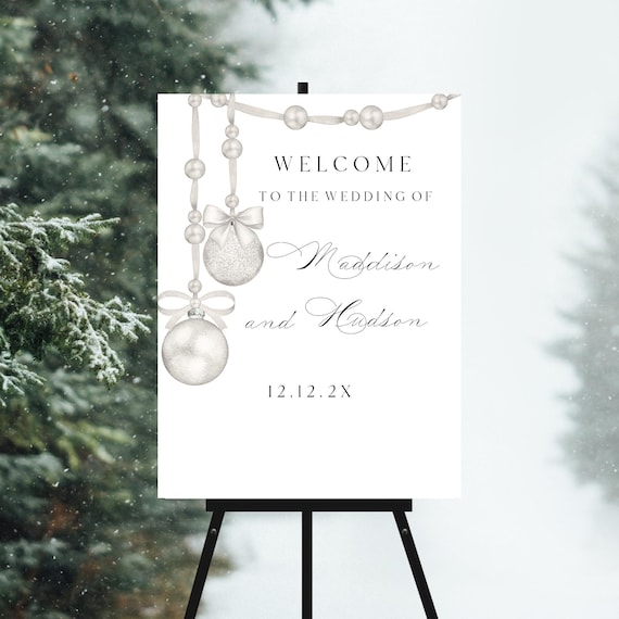 Elegant Christmas Wedding Welcome Sign: Ornament & Ribbon Design (Printable Template) #sbb