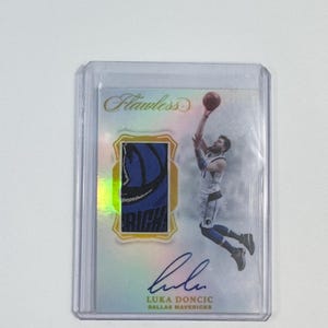 NBA Luka Doncic  Team Jersey Patch Custom Sports Card Facsimile Auto 1 of 1 Dallas Mavericks Flawless