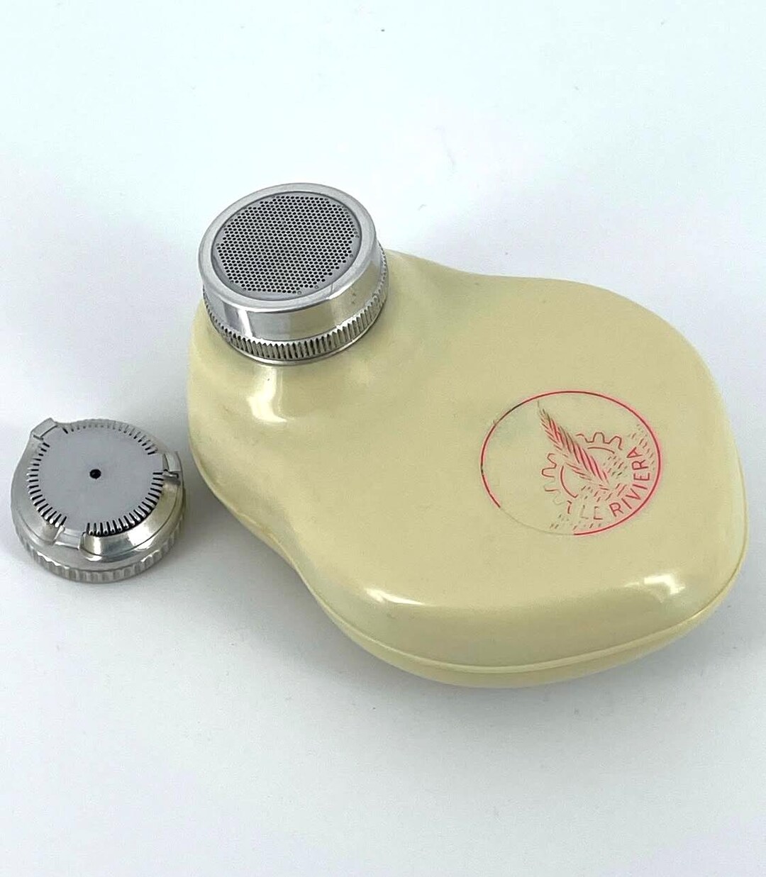Mechanic Razor A Manual Mechanical Razor, in Beige Bakelite, Dating From the 1950s ...