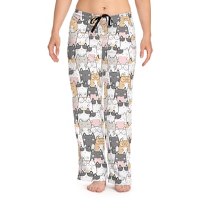 Kawaii Kitties Women&#39;s Pajama Pants, Cute Kawaii Cats Icons Pattern Women Pj Pants, Sweet Cute Kawaii Kitty