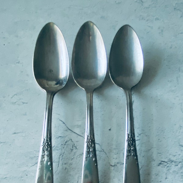 Vintage King Edward, National Silver Co., Silverplate, Set of 3 Spoons