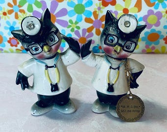 Vintage 1950&#39;s Enesco Anthropomorphic Owl Doctors Salt & Pepper Shaker Set, Collectible