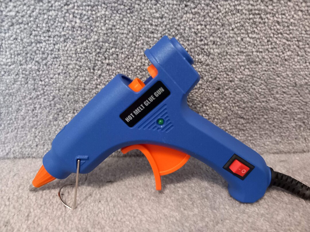 Hot Glue Gun for 78mm Wax Sticks, 10 Free Glue Sticks, FAST DELIVERY