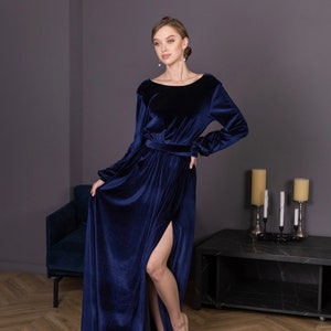 Blue velvet dress Royal blue velvet dress women Velvet dress long sleeve Velvet infinity Navy blue velvet bridesmaid dress Open back dress