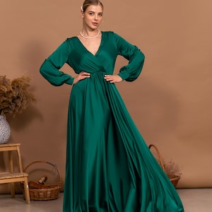 green emerald velvet dress City Lights Emerald Green Sequin Dress – Shop the Mint main image 1