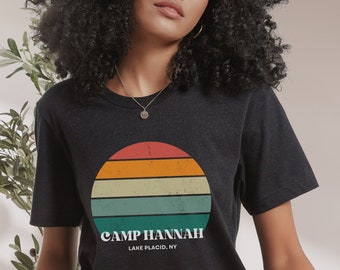 Camp Bachelorette-shirt: aanpasbaar campingfeest-T-shirt