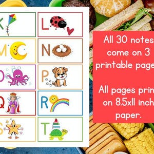 Puede incluir: Una colorida impresi&oacute;n educativa que presenta el alfabeto con ilustraciones. Cada letra se empareja con una imagen correspondiente, como una cometa para 'K' y una mariquita para 'L'. El texto dice: "All 30 notes come on 3 printable pages. All pages print on 8.5x11 inch paper."