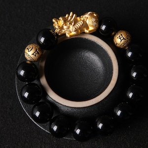 24K Gold Pixiu Armband für Reichtum und Glück mit Mantra Perlen und schwarzem Obsidian Stein, Fengshui Lucky Fortune Schutz Piyao Armbänder