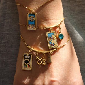 Pulseira de tarô personalizada, à prova d'água, ouro 18K, astrologia com signo do zodíaco, pingente de número de anjo, presente de Natal personalizado para ela