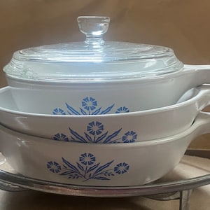 Vtg Corning Ware -Cornflower Blue Skillet  and casserole set For Range and Microwave | Made in the USA comes with metal  trivet