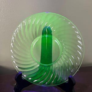 vintage Green Uranium glass 6inch plate - swirl pattern glass plate