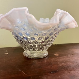 Fenton Moonstone hobnail opalescent scalloped edge bowl