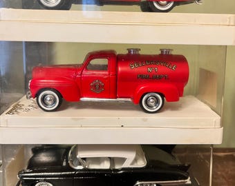 Age d'or Solido Metal speelgoedauto Dodge brandweerwagen 4424