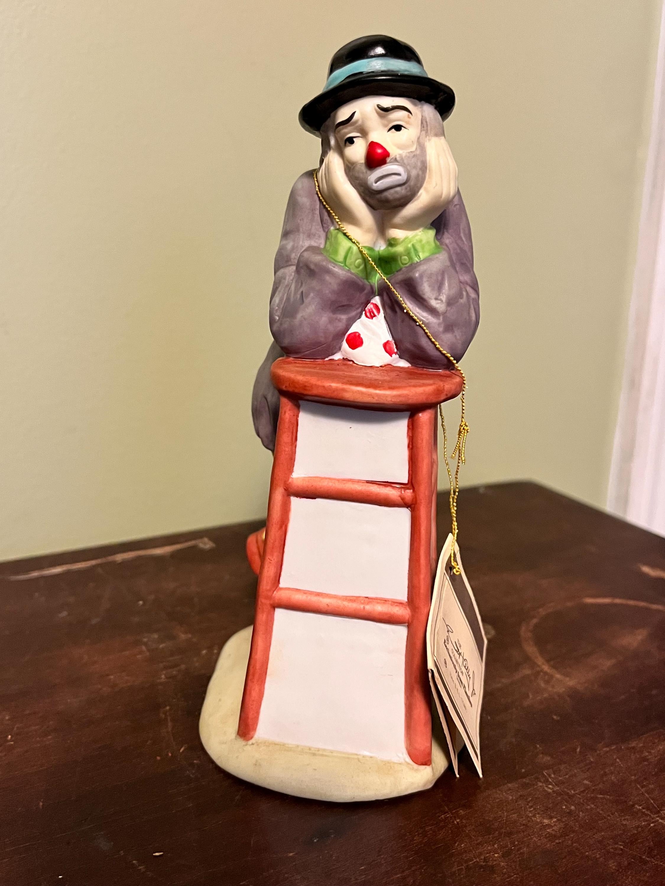 エメット　ケリー　オルゴール人形　ベンチ　ピエロ　Emmett Kelly Jr EMMETT KELLY JR Collection Clown Figurine With Balloons | eBay