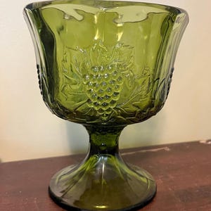Indiana Glass Colony Harvest Grape Candy Dish- 6.5inch tall - green grape glass compote