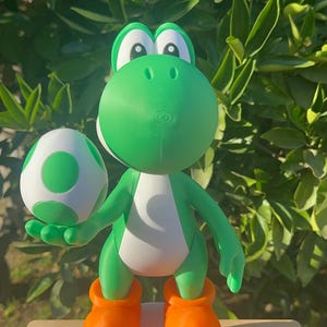 11” Retro Nintendo-Inspired 3D Printed Figurine | Classic Video Game Collectible | Gamer Gift | Geek Decor | Yoshi 3D printed |Man Cave Deco