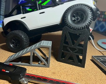 1:24 and 1/18 Adjustable Flex stand ( bundle pack)