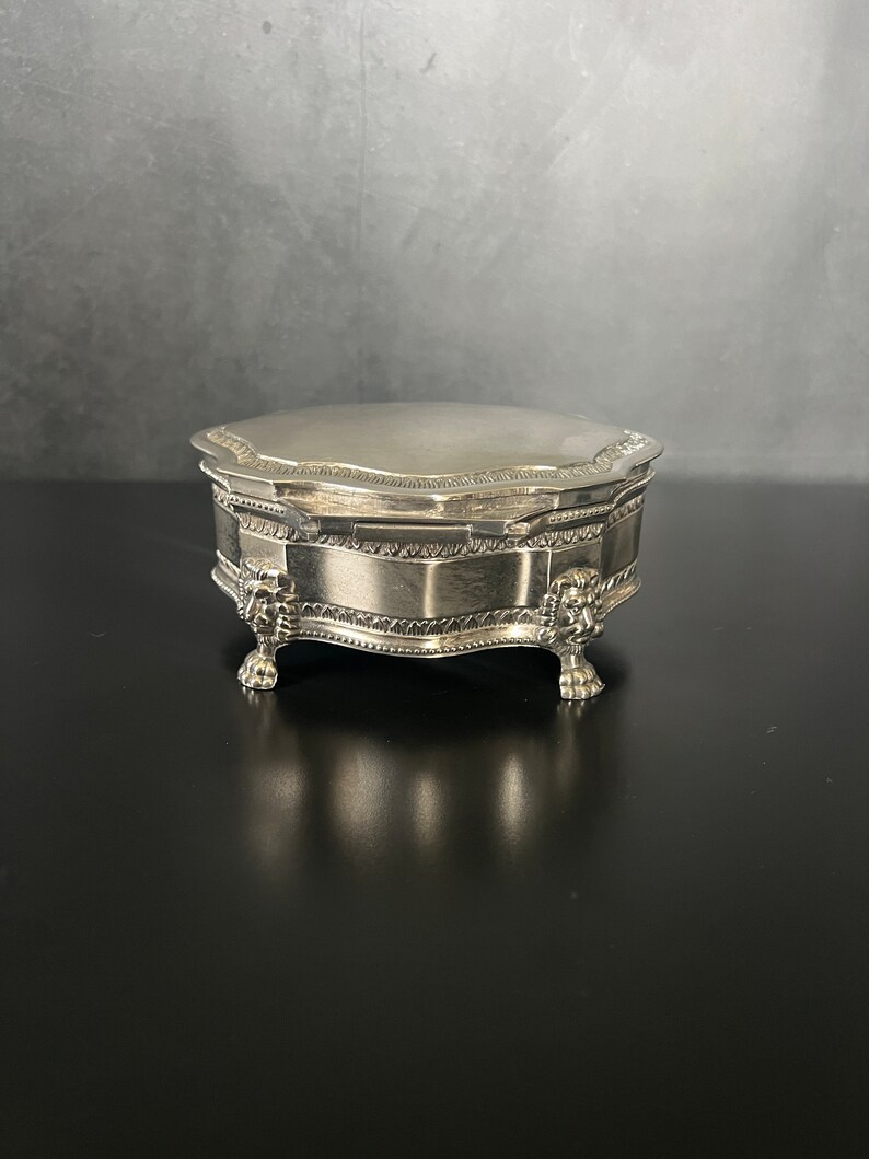 Vintage Lion Head Jewelry Box Silverplate Metal Jewelry Casket With