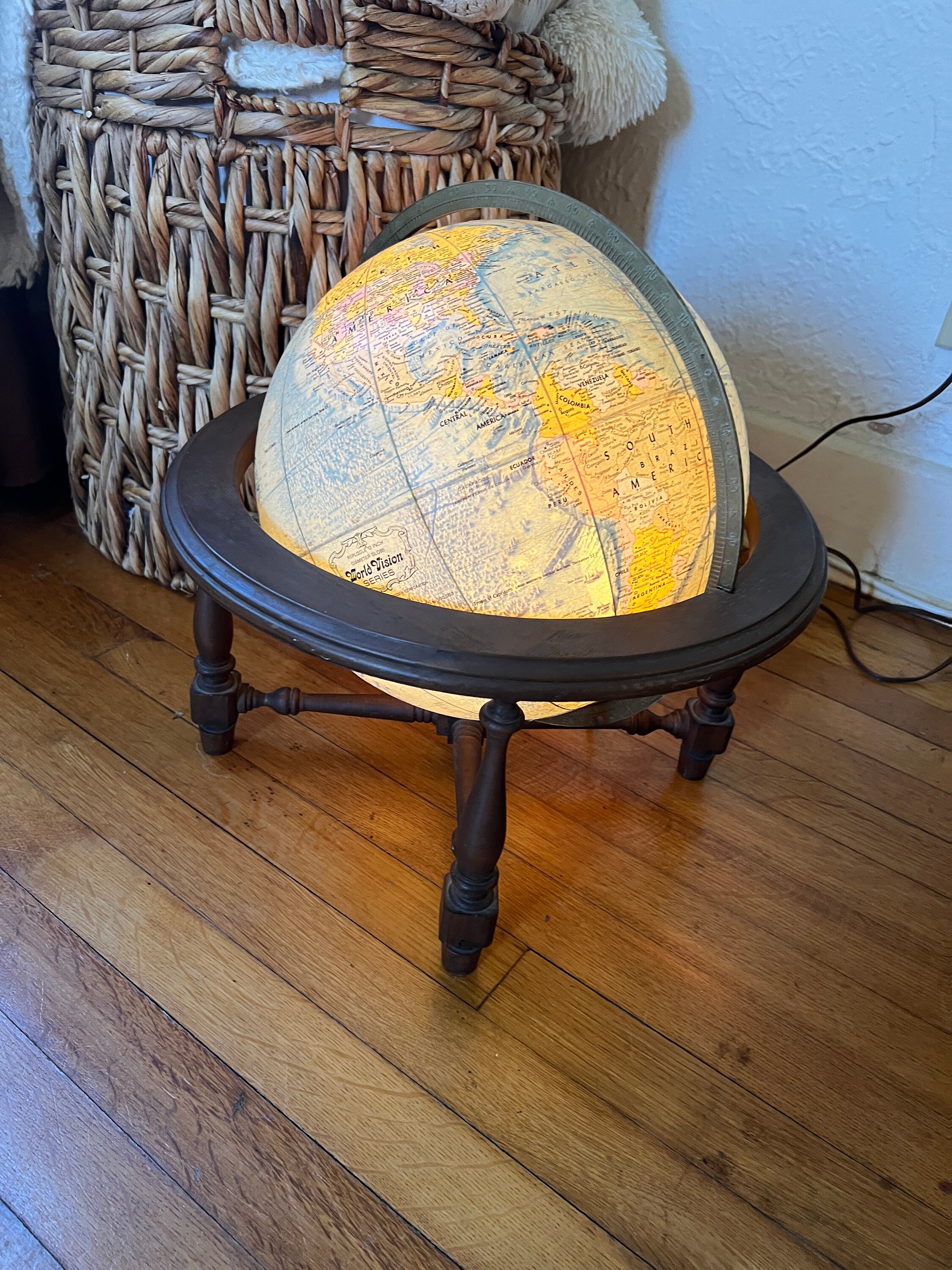 Vintage Replogle World Vision Series 12 Diameter Illuminated Globe in ...