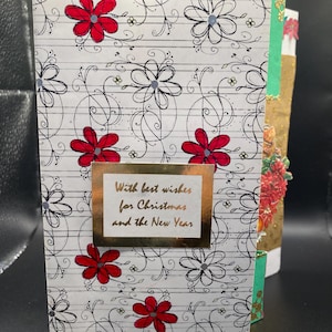 Christmas tri fold card with aperture