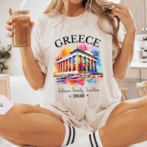 Custom Greece Family Matching Shirt The Parthenon with personalized Family Name Europe Vacation Shirt family reunion Tee Greece squad shirt