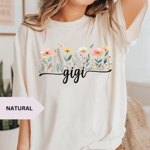 Gigi shirt Floral Retro Gigi T-Shirt Grandma to be announcement tee Wild Flower Gigi Shirt Floral Grammy Gift For Gigi Mother&#39;s Day Gift