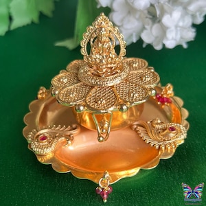 Goddess Laxmi Gold Plated Haldi Kumkum Dabbi Gold Plated Sidoor Dabbie Laxmi Temple Sindoor box Wedding Gift Pooja gift House warming gift