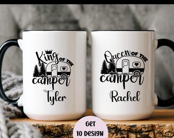 Taza de camping para recién casados, taza de camping personalizada, regalo de camping para parejas, taza para exteriores, taza con equipo de camping, regalo de camping, taza personalizada para campamento de montaña