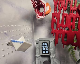 3D Printed  Magnetic Creepy Clown Alien It Themed Jumping Spider Enclosure Decor Set