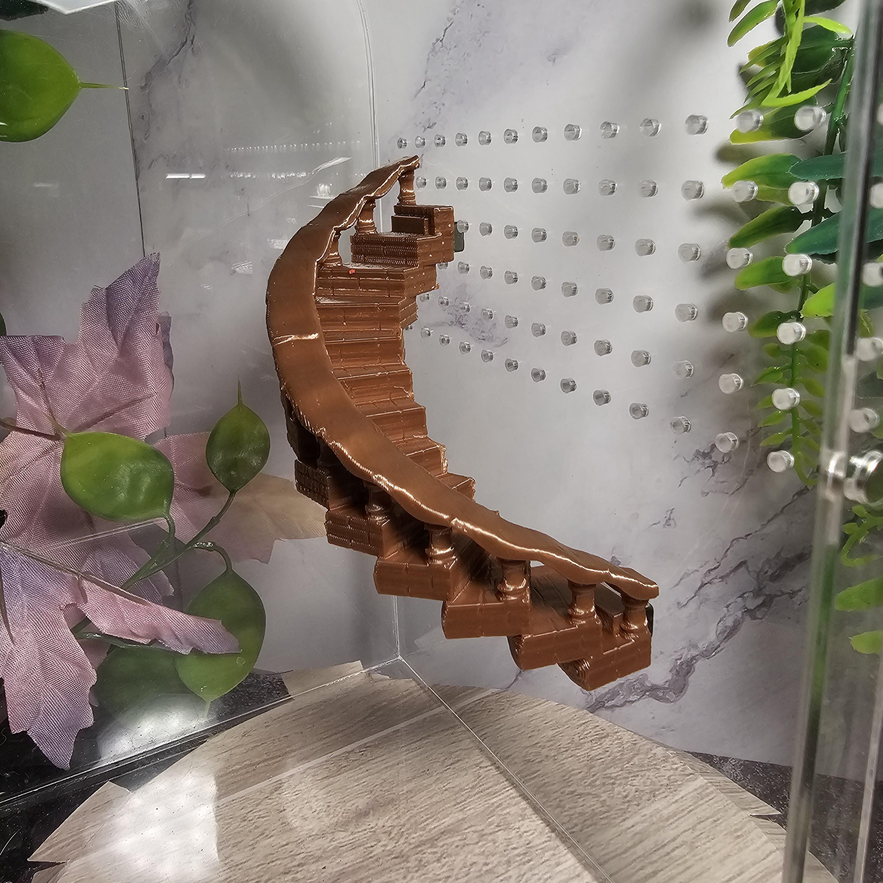 3D Printed Spiral Stone Staircase Jumping Spider Hide Terrarium