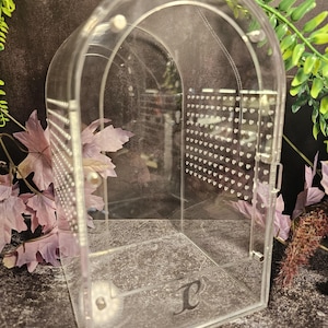 JC Designs Original Acrylic Front Open Parabola Enclosure designed for Jumping Spiders