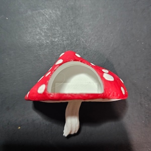 3D printed Toadstool Mushroom Fungus Jumping Spider Hide
