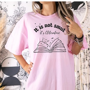 Cliterature Shirt: Funny Spicy Romance Reader Graphic Tee