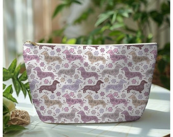 Dachshund Makeup Bag Sausage Dog Cosmetic Bag Wiener Dog Gift Doxie Mom Dog Lover Gift Cute Toiletry Bag Travel Accessories Pouch Storage
