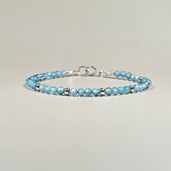 Blue Topaz Bracelet Dainty Jewelry Minimalist Blue Crystal Bracelet for Women November Birthstone Bracelet Topaz Jewelry Wedding Gift