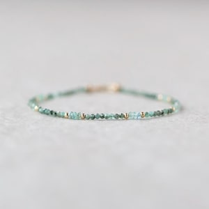Dainty Emerald Bracelet Simple Zambian Emerald Beaded Green Crystal Jewelry Minimalist May Birthstone Gift 20th Anniversary Bridesmaid Gift