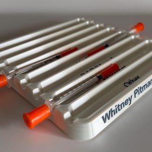 8 Slot Syringe Tray for Aesthetic Practitioners - Holds more syringes than other trays!